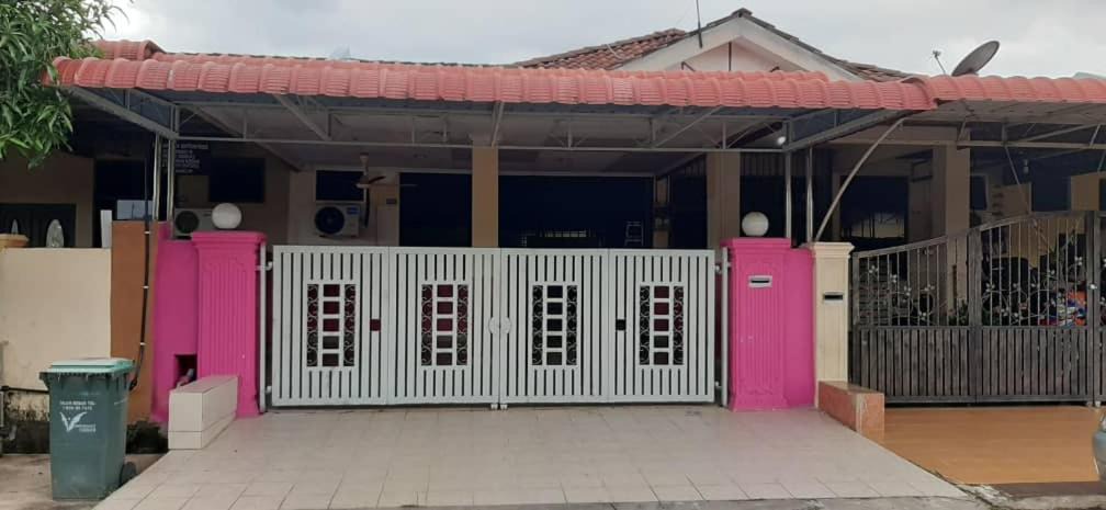 Photo of Buildings in Gurun