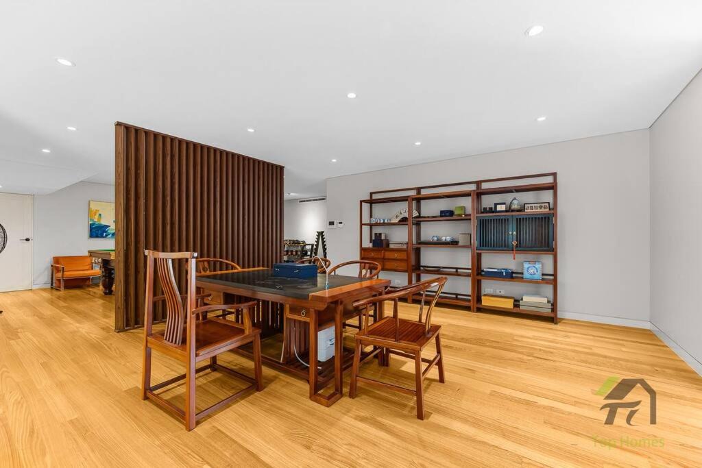 Photo of Others in Epping