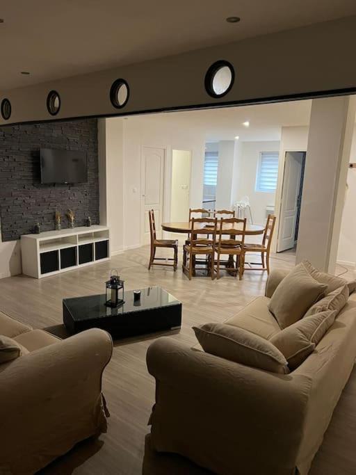 Photo of Livingroom in Lallaing