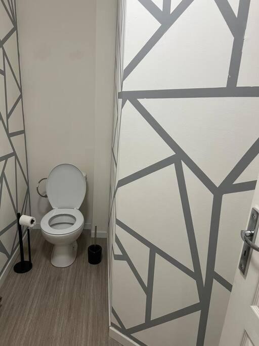 Photo of Bathroom in Lallaing