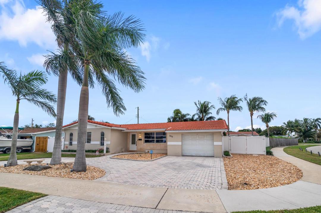 Photo of Buildings in Deerfield Beach