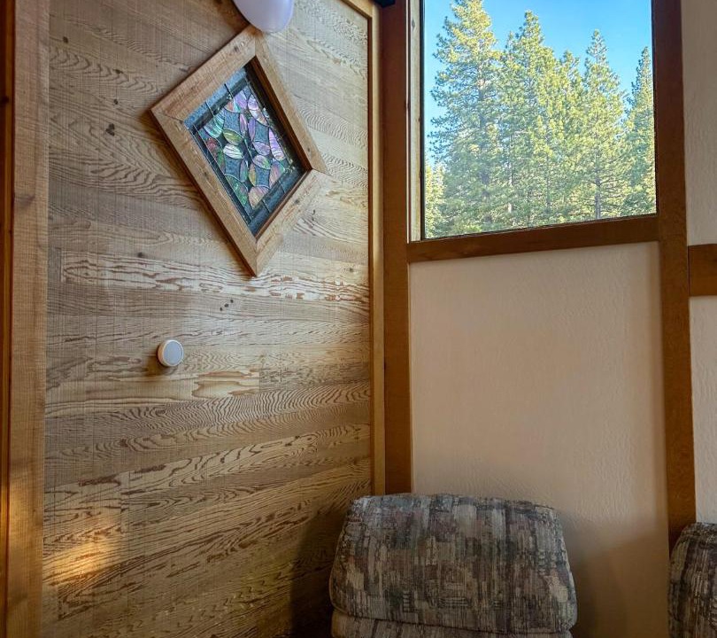 Photo of Livingroom in Truckee