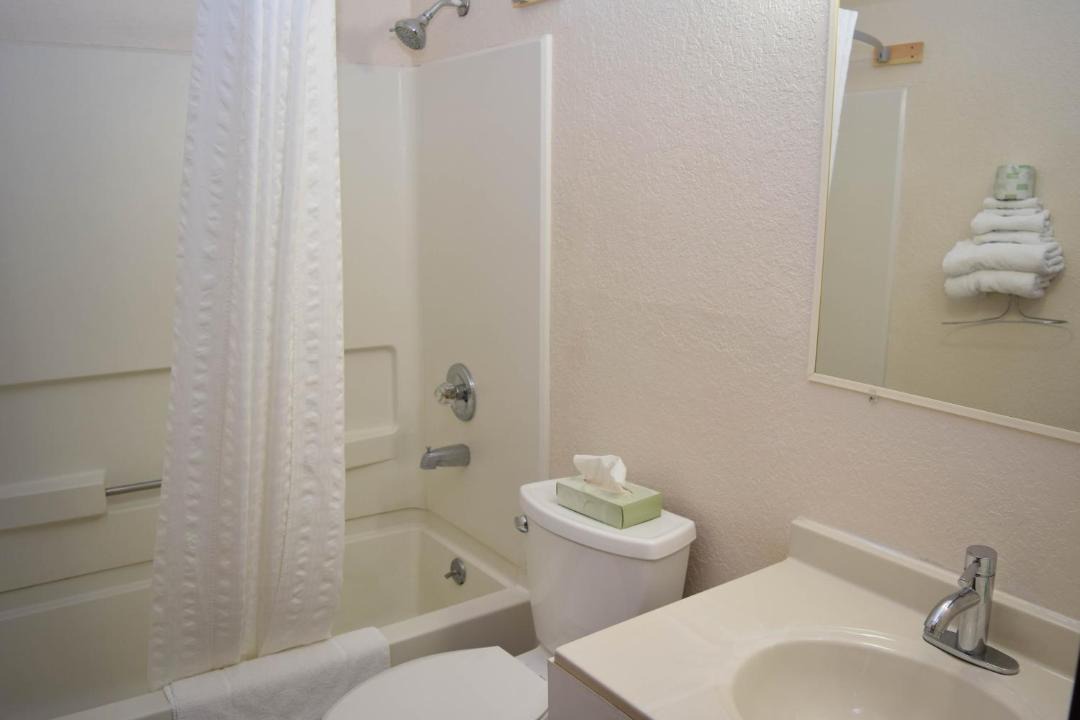 Photo of Bathroom in Painted Post
