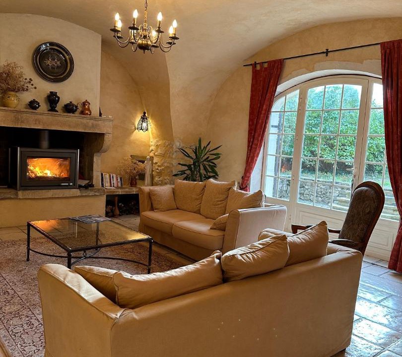 Photo of Others in Espeluche