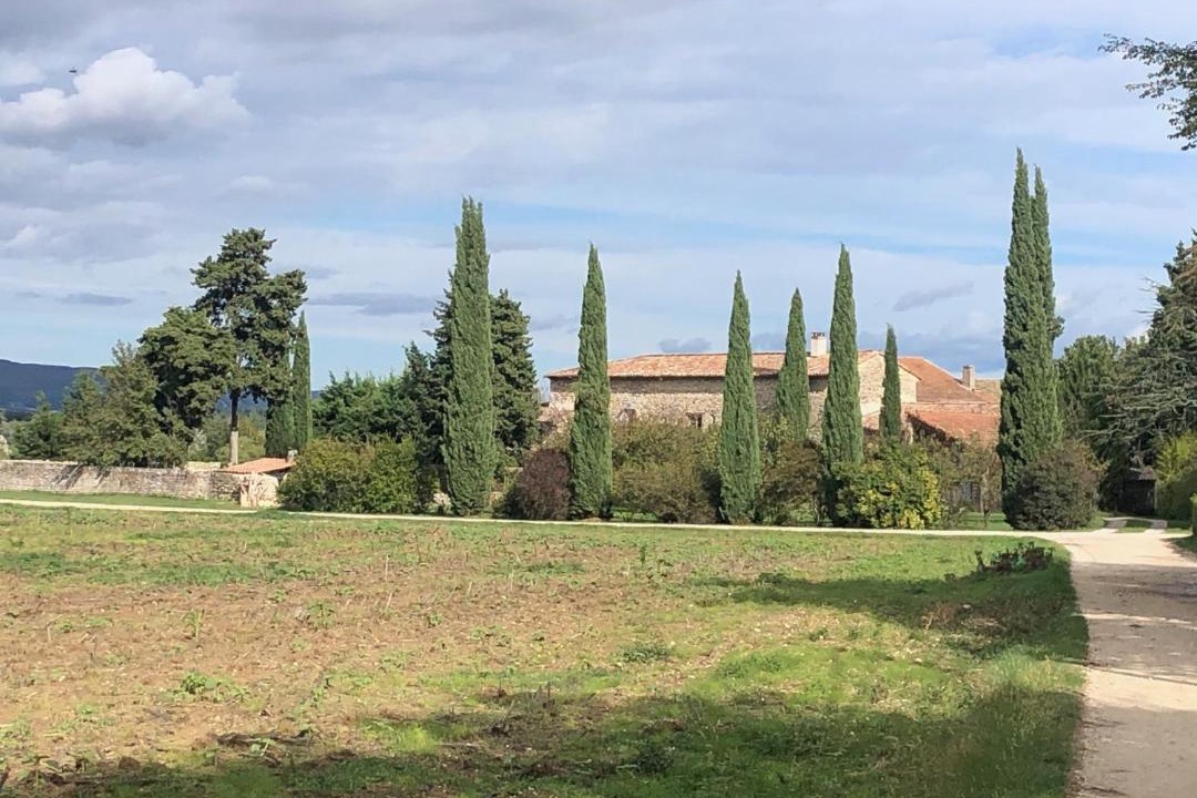 Photo of Others in Espeluche