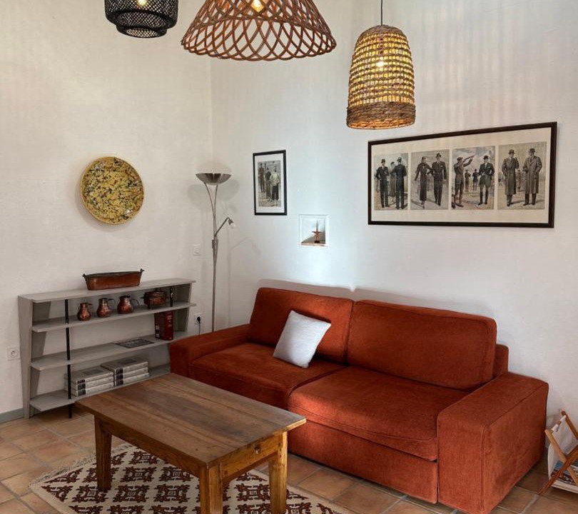 Photo of Others in Espeluche