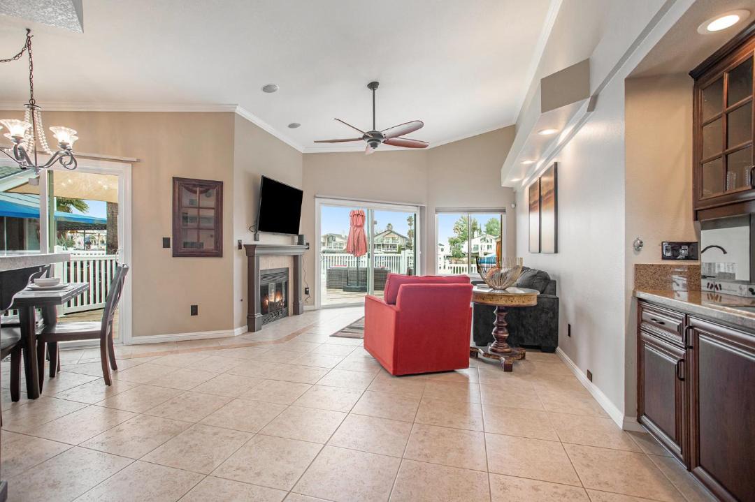 Photo of Others in Discovery Bay