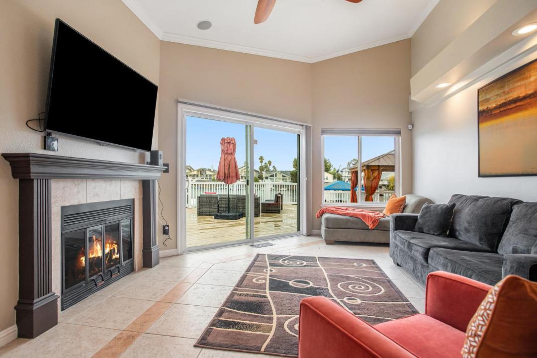 Photo of Others in Discovery Bay