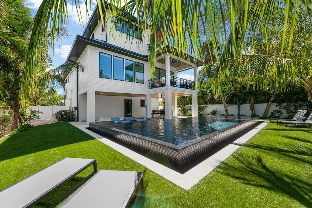 Photo of Others in Holmes Beach