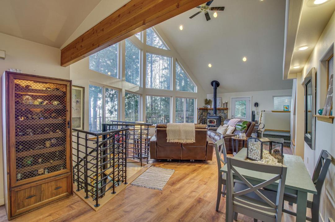 Photo of Livingroom in Everett