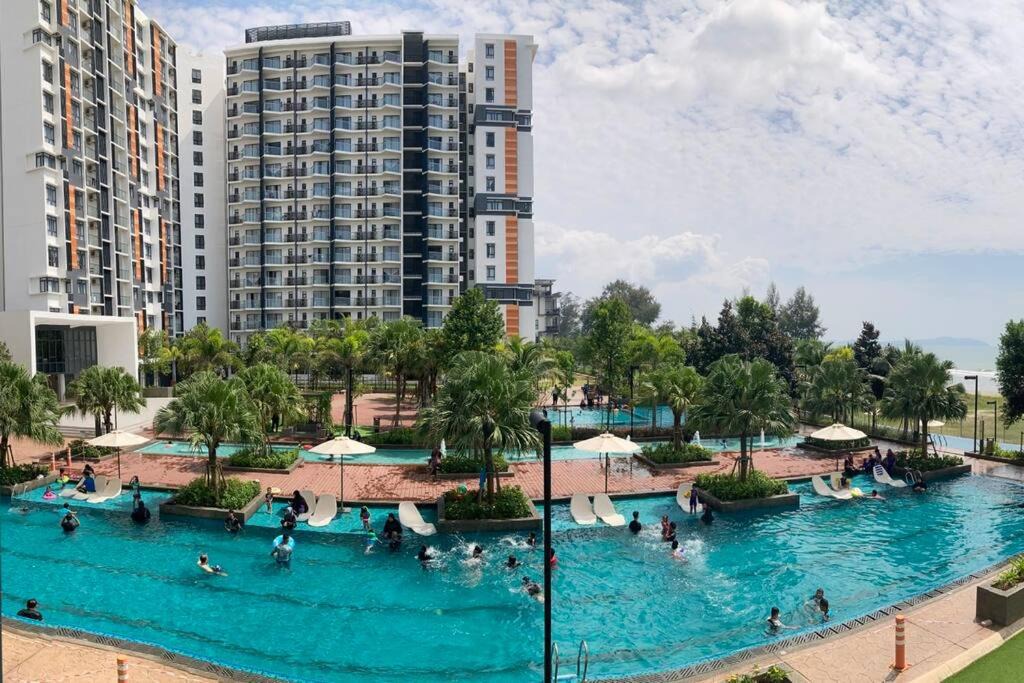 Photo of Others in Balok