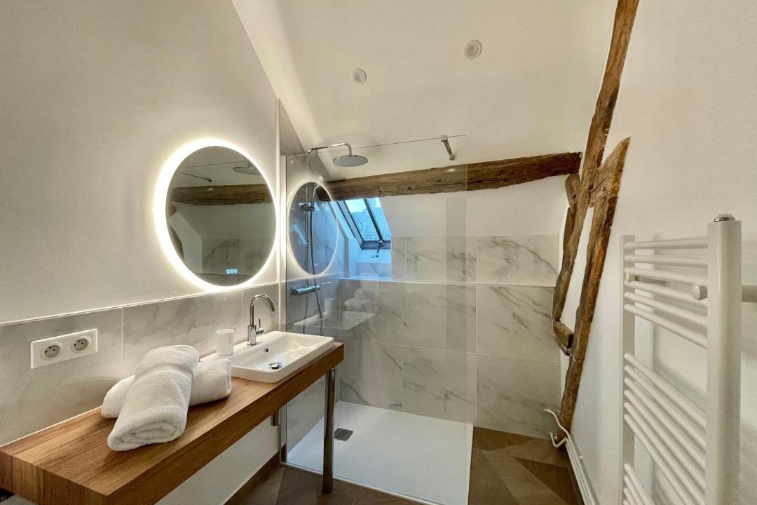 Photo of Bathroom in Couilly-Pont-aux-Dames