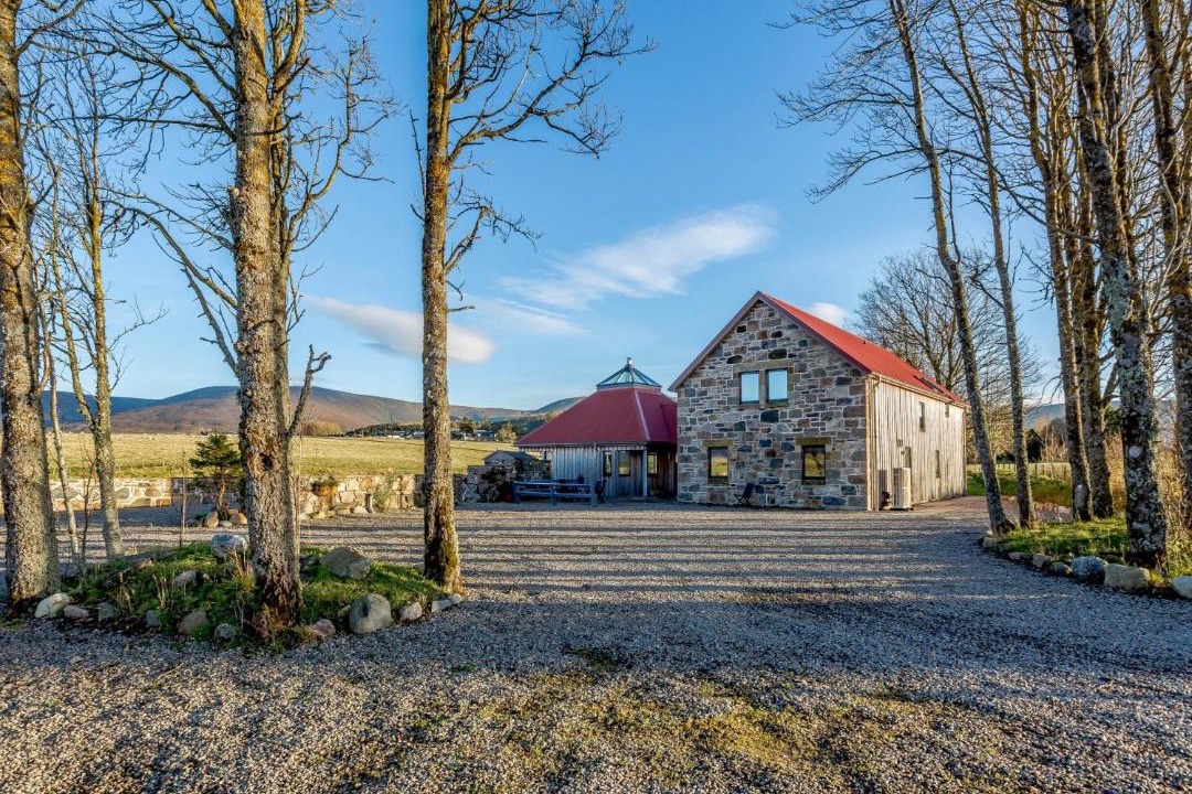 Photo of Buildings in Ballindalloch
