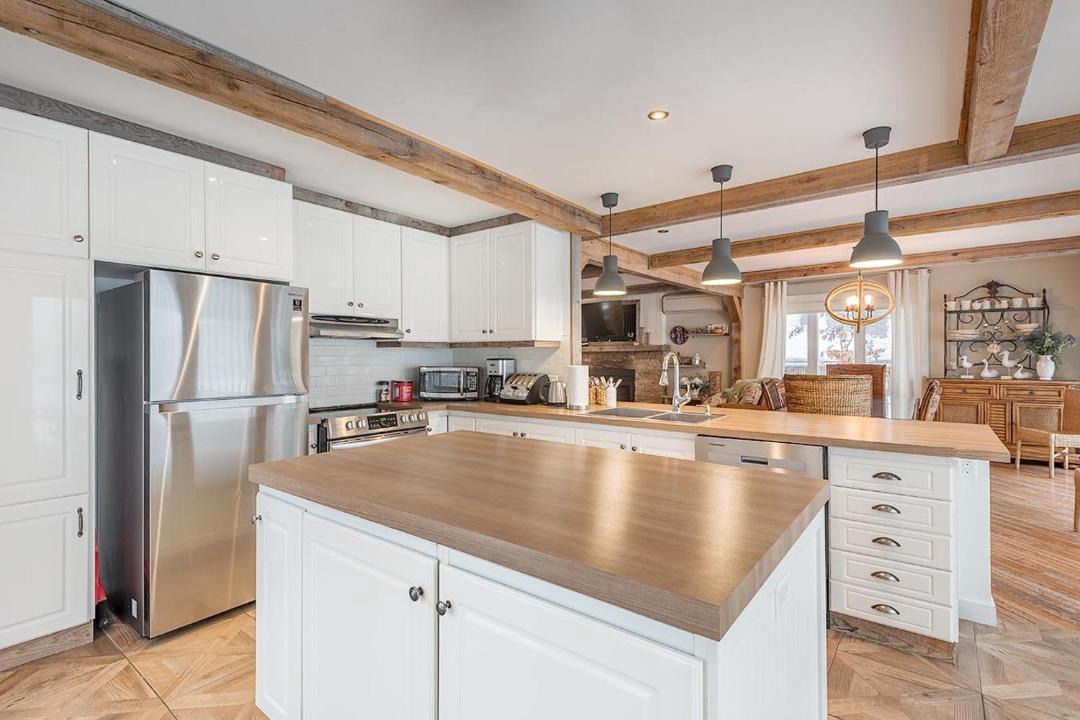 Photo of Kitchen in Chertsey