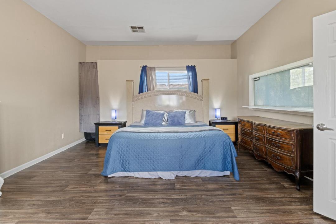 Photo of Bedroom in Centennial Hills