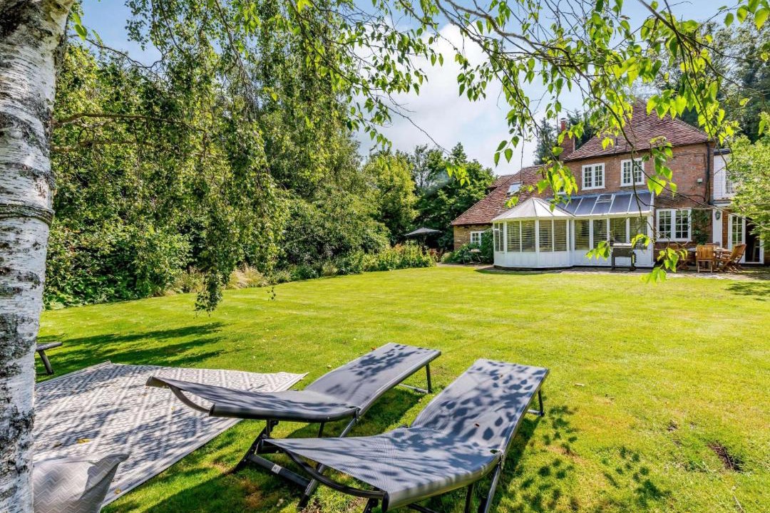 Photo of Others in Peasmarsh