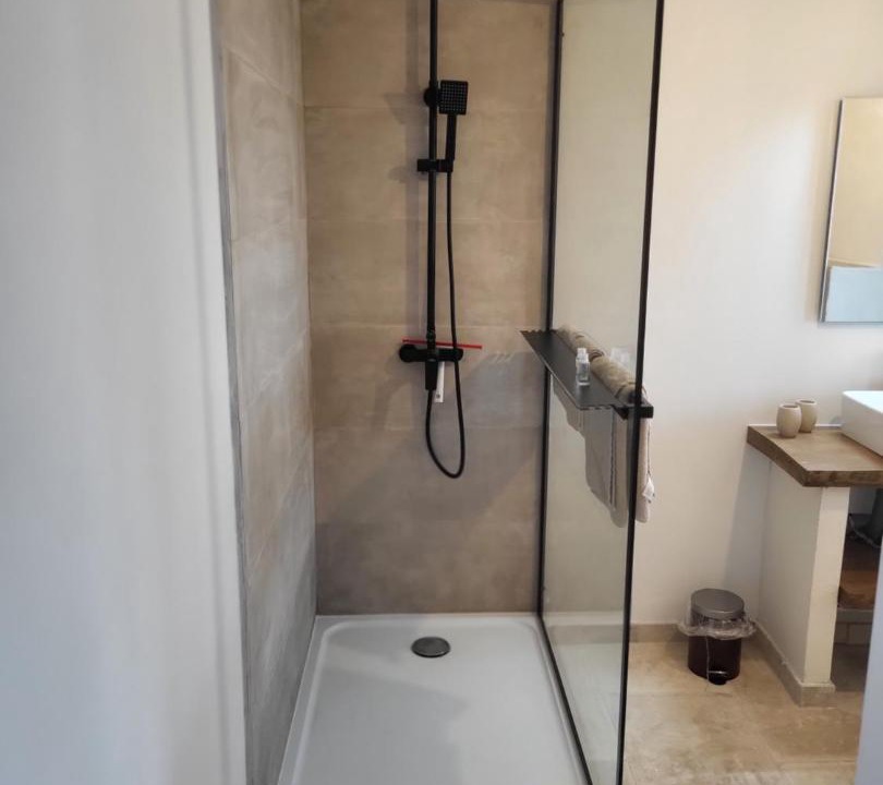 Photo of Others in Pougnadoresse