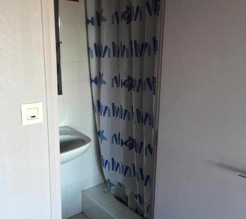 Photo of Others in Janze