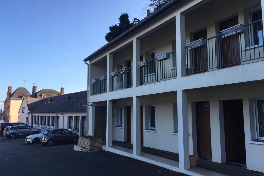 Photo of Others in Janze