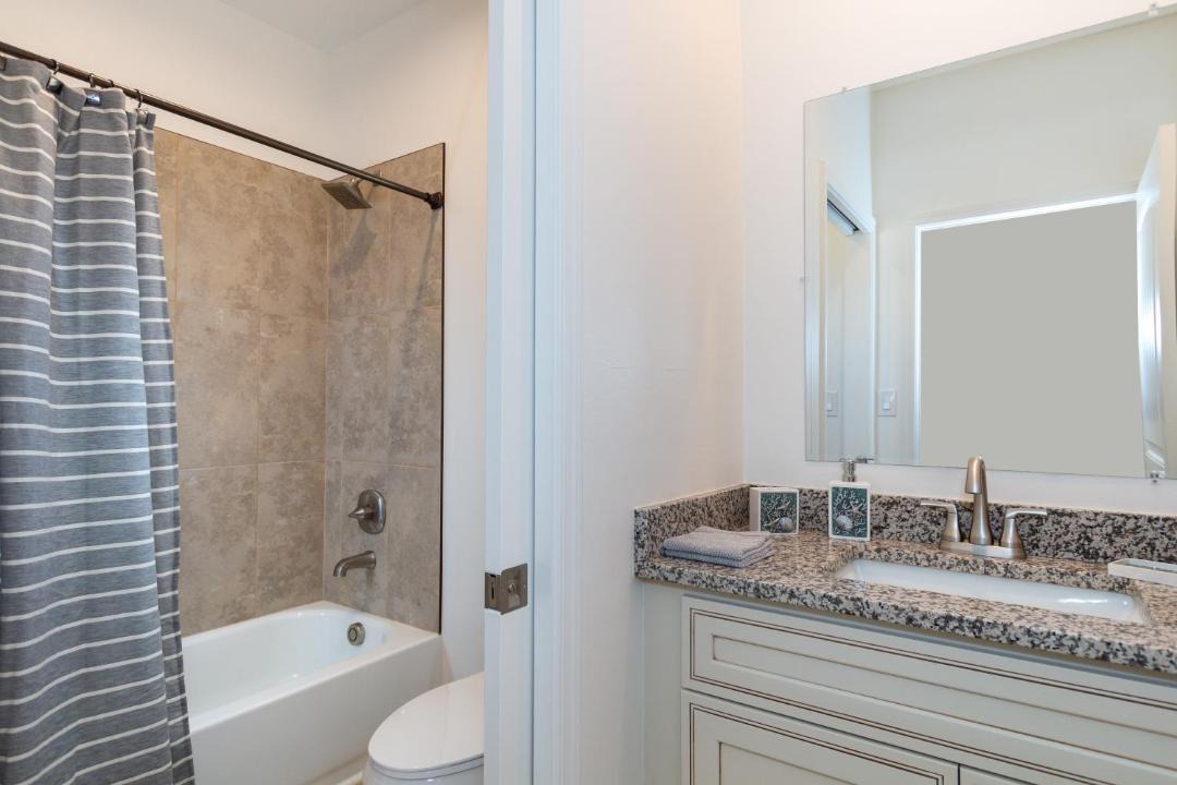 Photo of Bathroom in New Day North