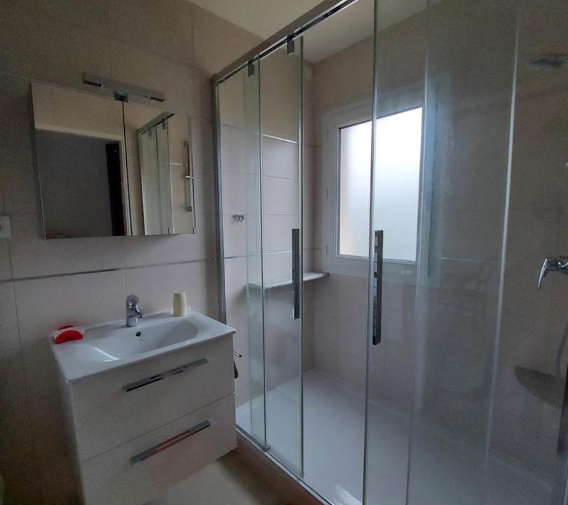 Photo of Others in Saint-Gregoire