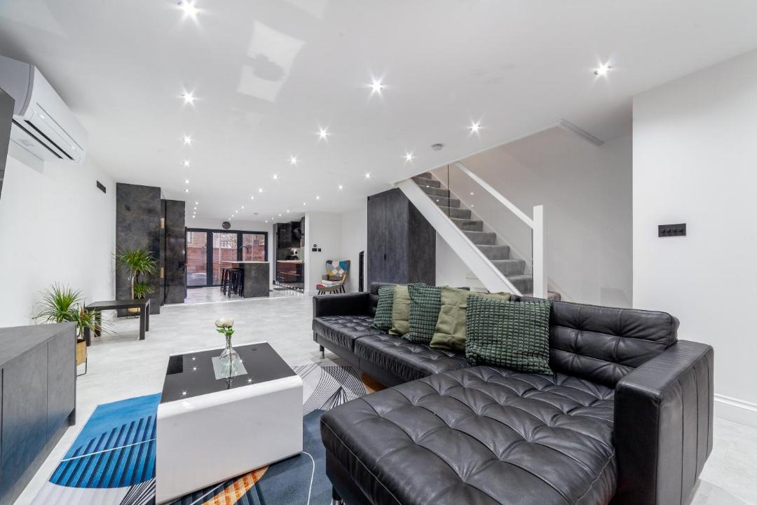 Photo of Others in West Ham