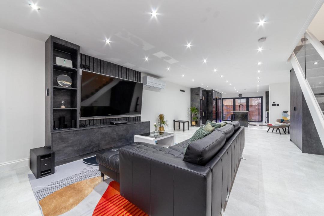 Photo of Others in West Ham