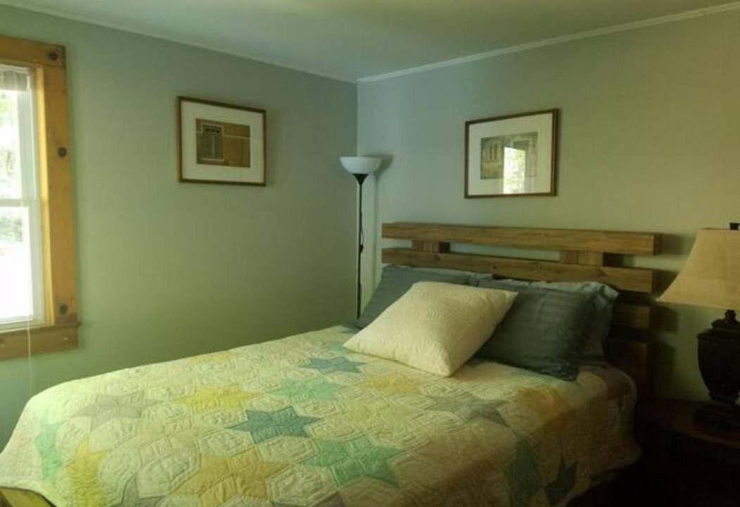 Photo of Bedroom in Hillsdale