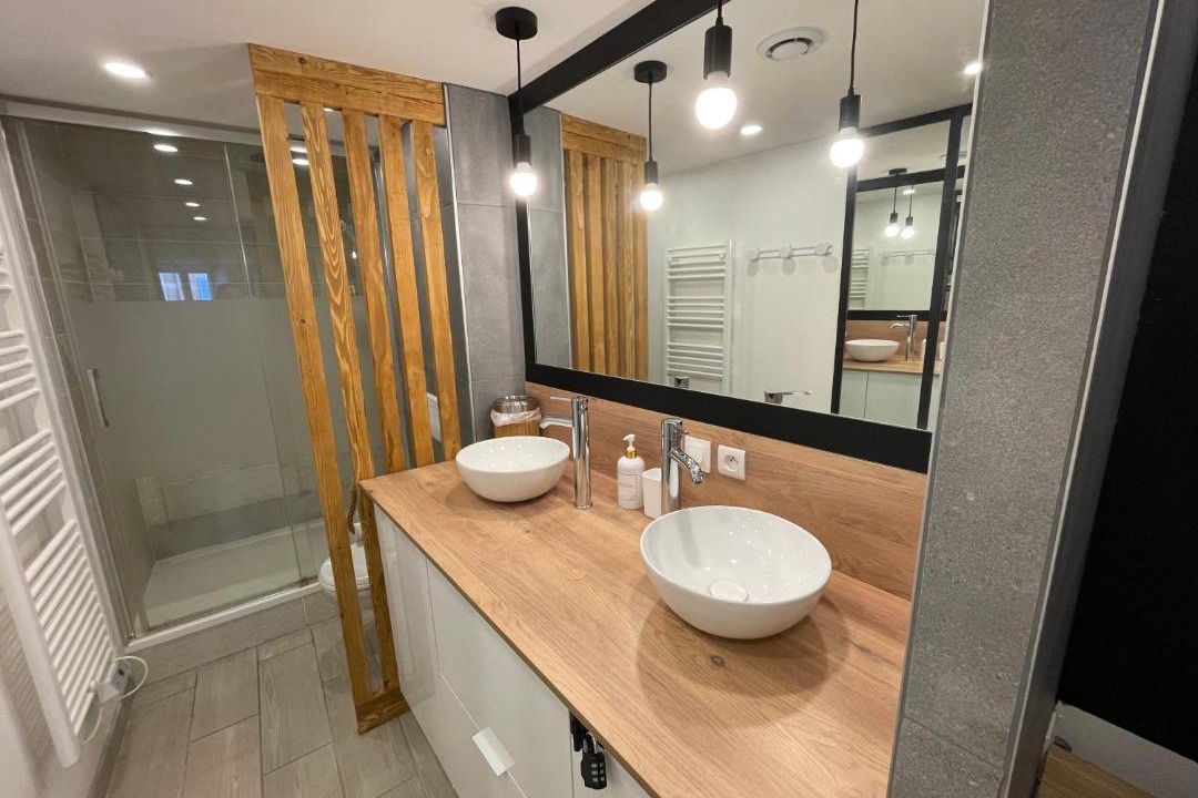 Photo of Bathroom in Voiron