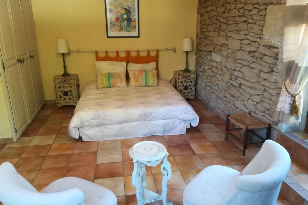 Photo of Bedroom in Camiran