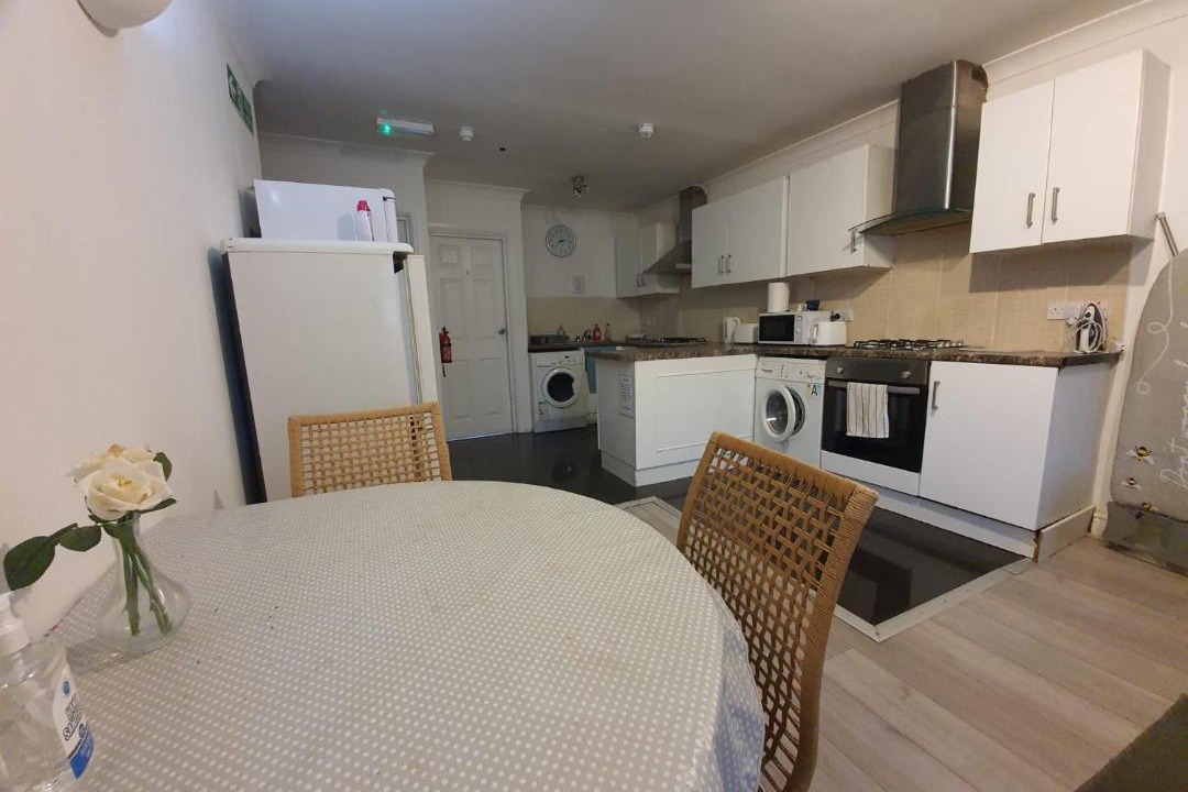 Photo of Others in Seven Kings