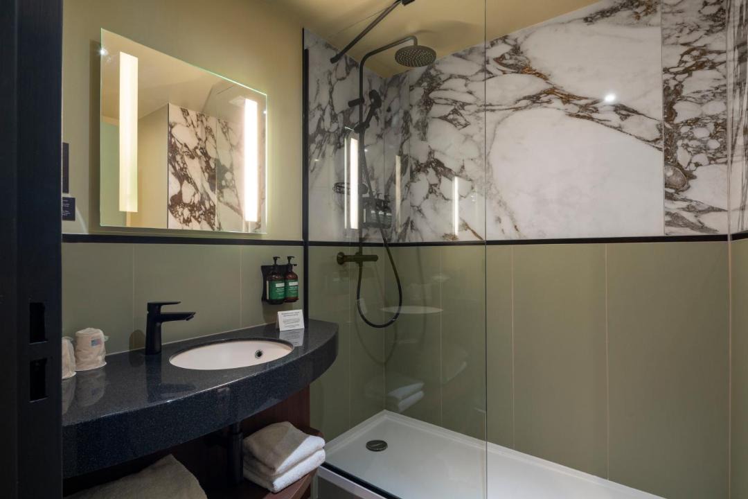 Photo of Bathroom in Clichy