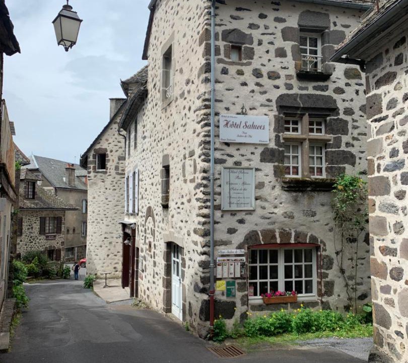 Photo of Buildings in Salers