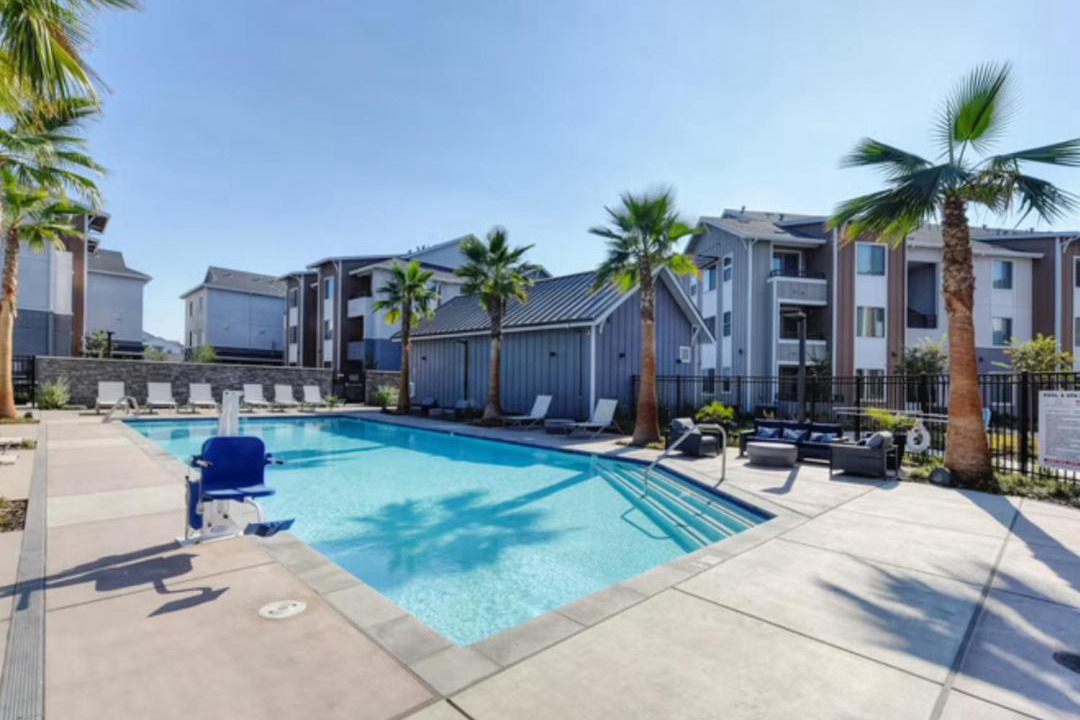 Photo of Others in Tracy