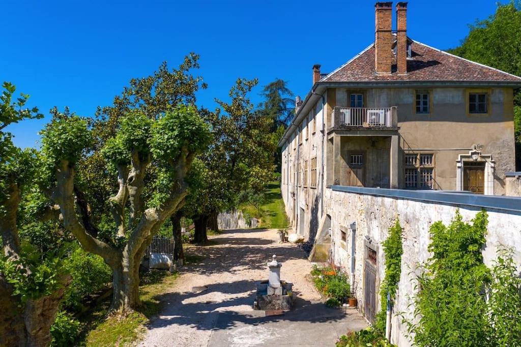Photo of Buildings in Vourey