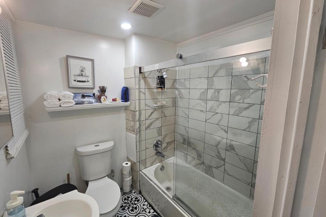 Photo of Others in North Side