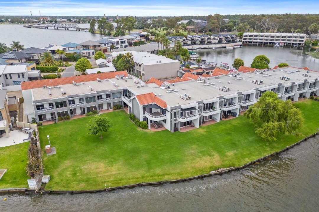 Photo of Buildings in Mulwala