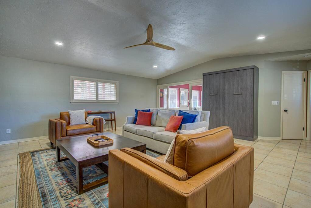 Photo of Livingroom in Norman