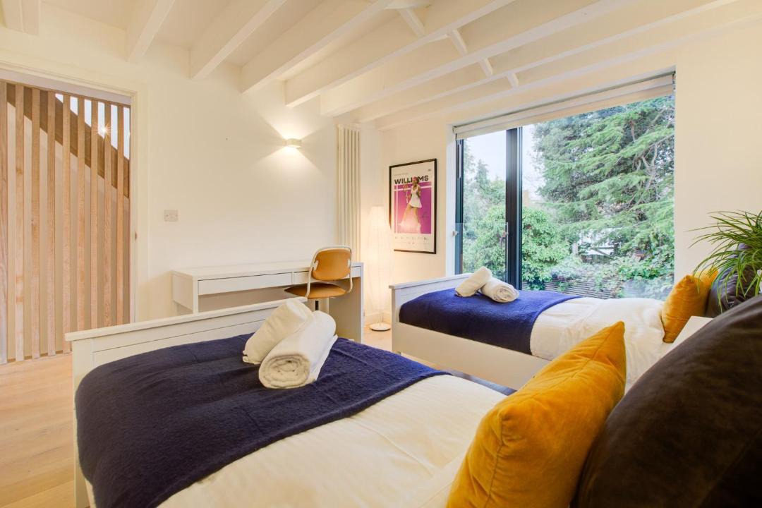 Photo of Others in Hillside