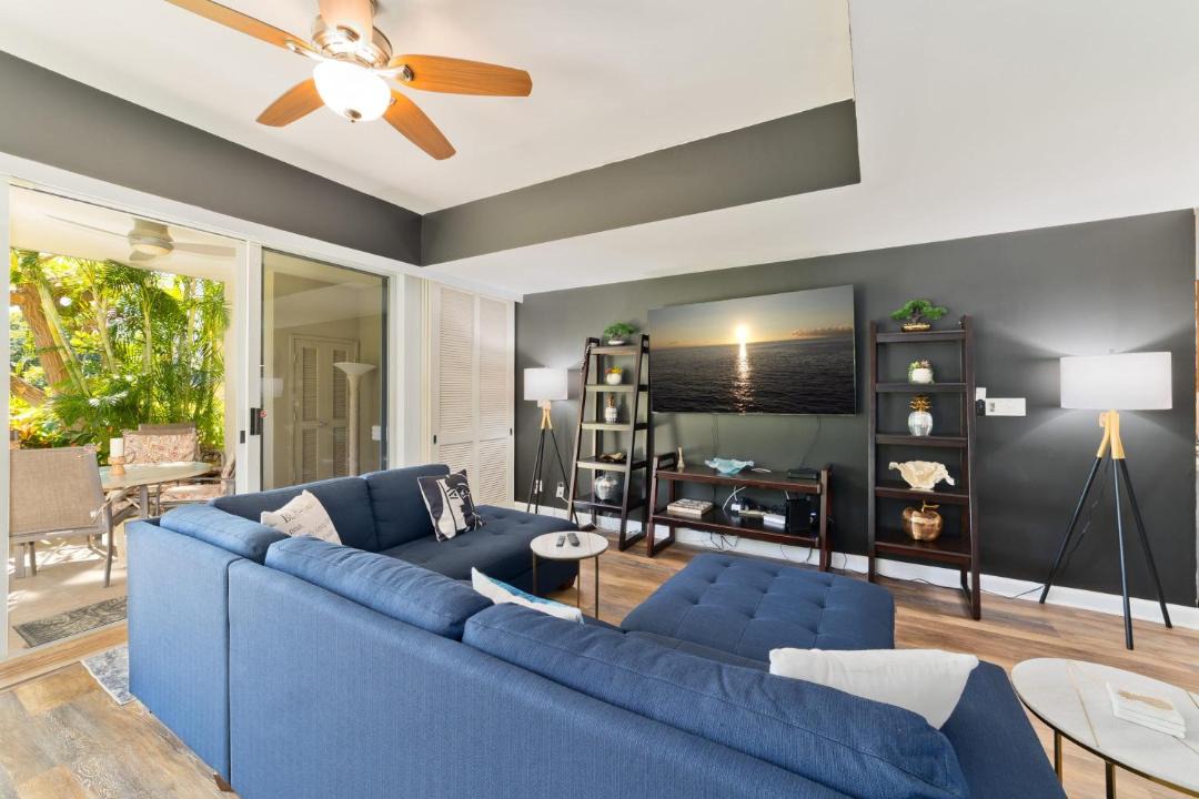 Photo of Livingroom in Waikoloa