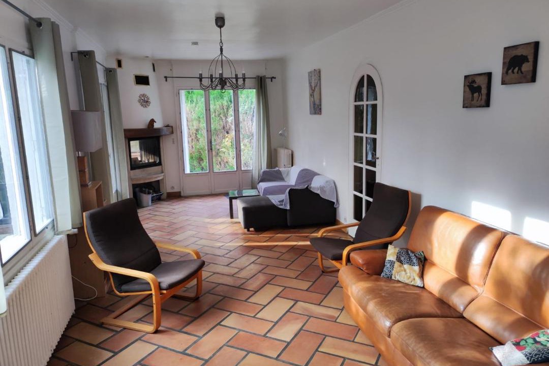 Photo of Livingroom in Noisy-sur-Ecole