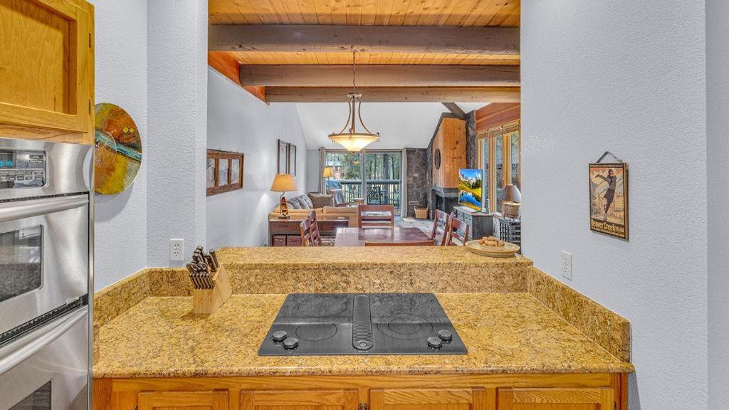 Photo of Kitchen in Sunriver