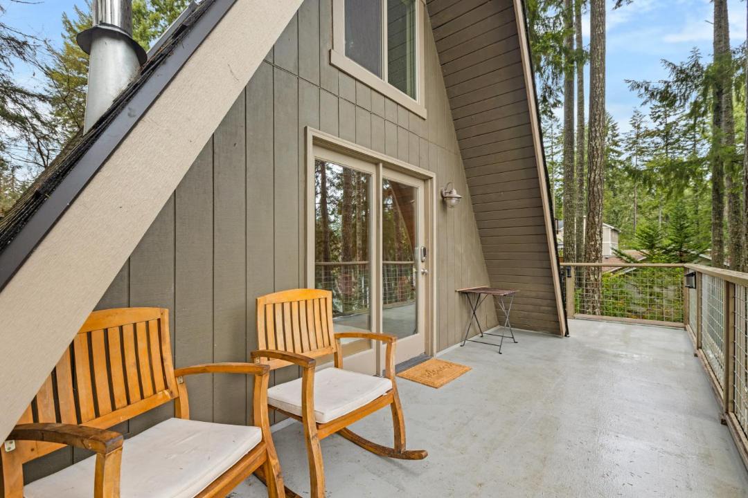 Photo of Others in Burley