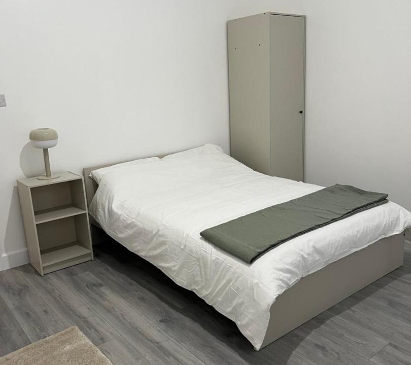 Photo of Bedroom in Highbury