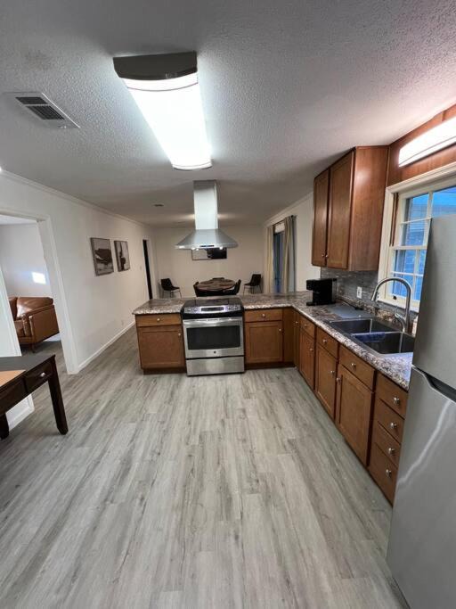 Photo of Others in Arabi