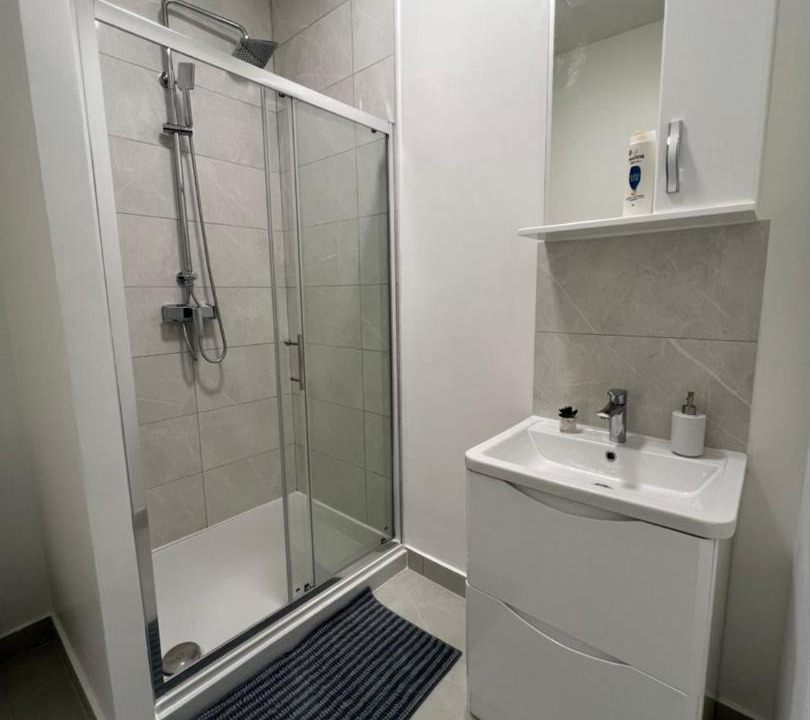 Photo of Bathroom in Highbury