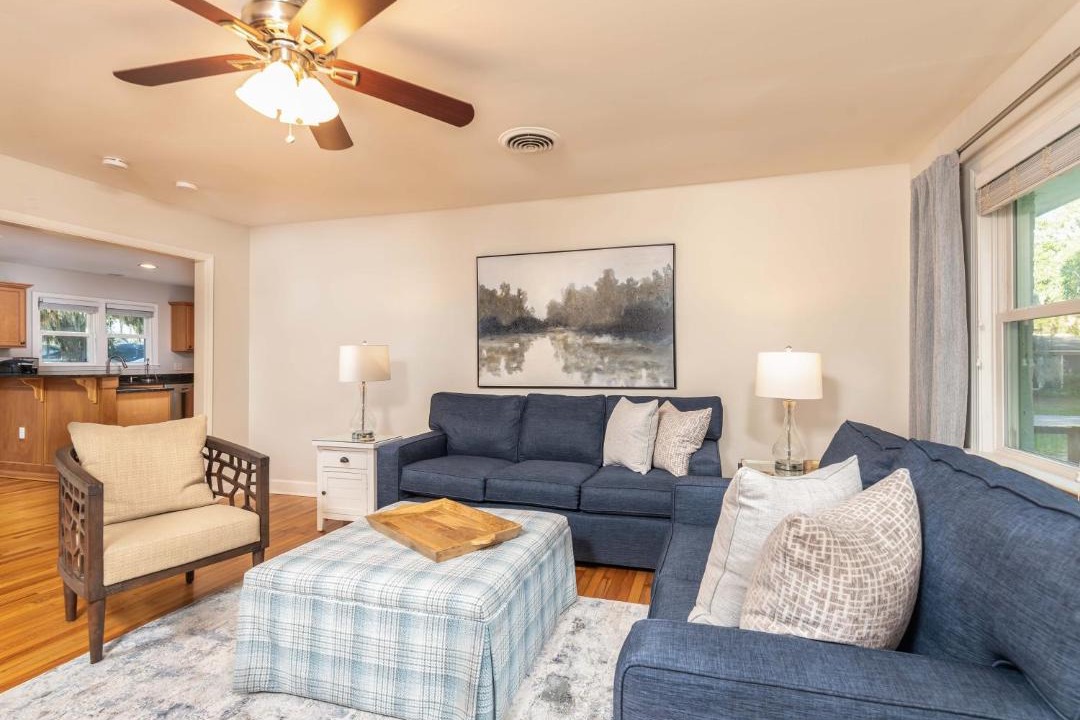 Photo of Livingroom in Pigeon Point