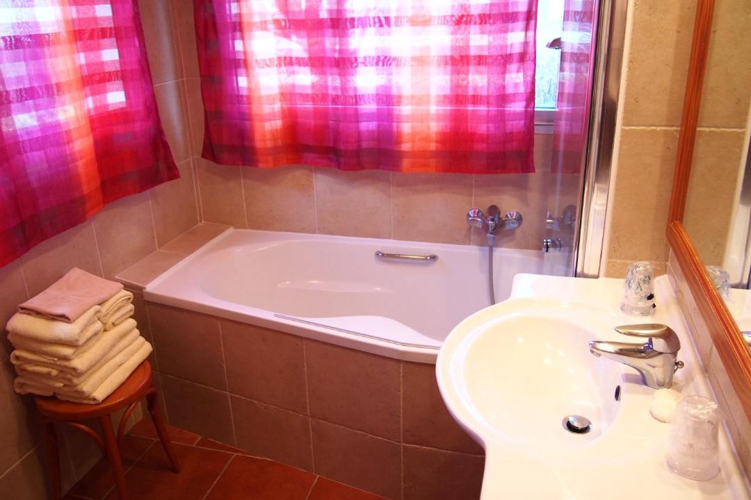 Photo of Bathroom in Asnelles