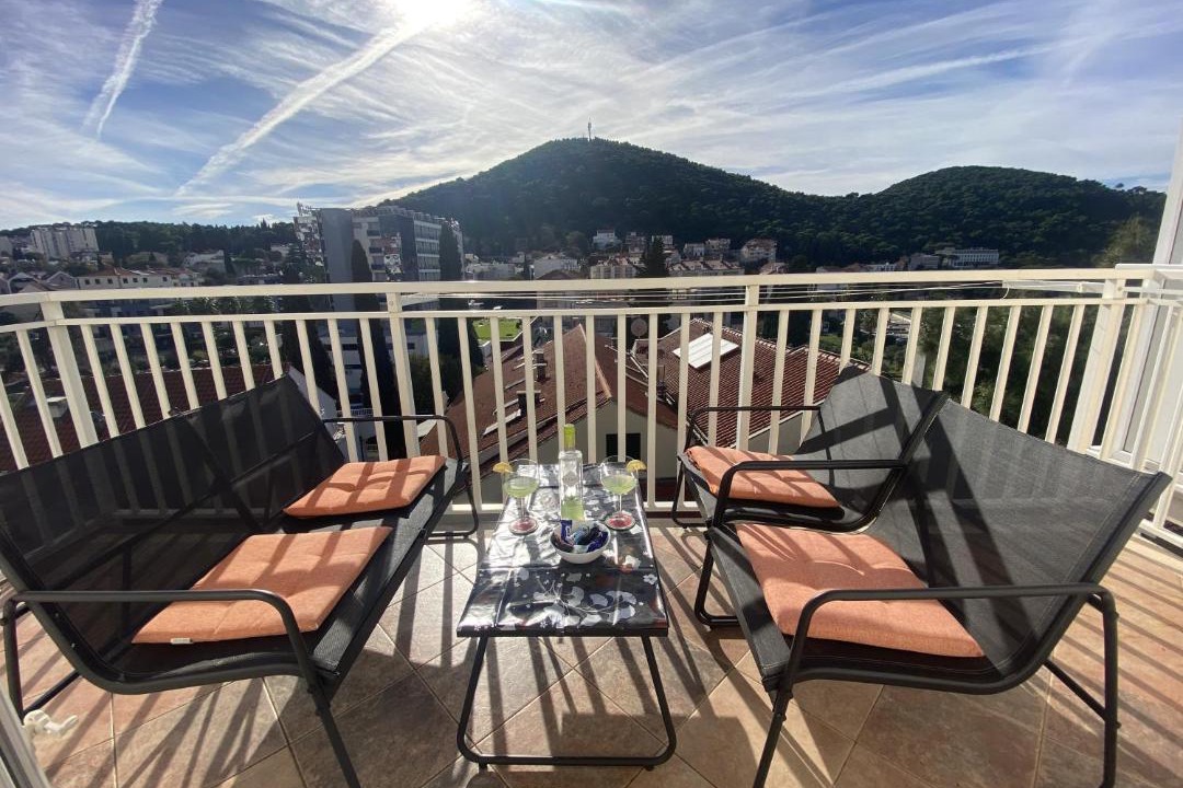Photo of Patio Balcony in Babin Kuk
