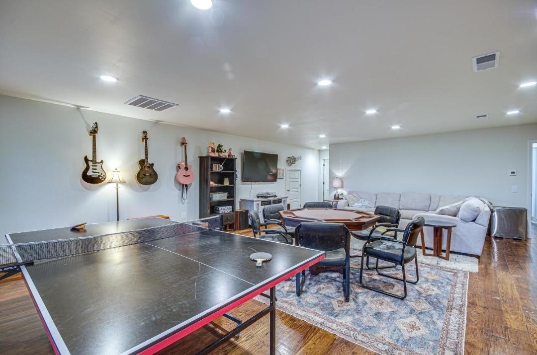 Photo of Livingroom in Tougaloo